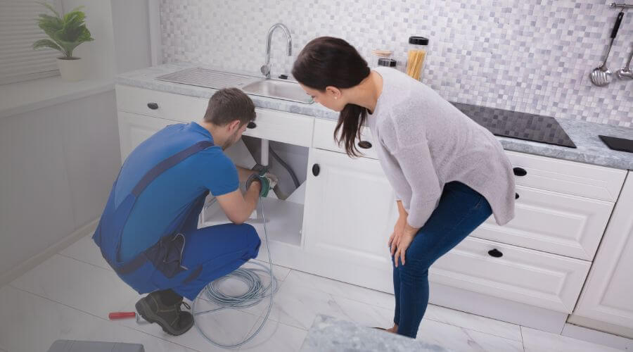 Local annual plumbing maintenance in West York, IL